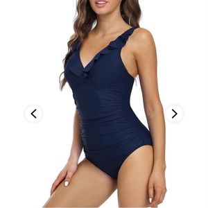 Lady swimsuit size 8